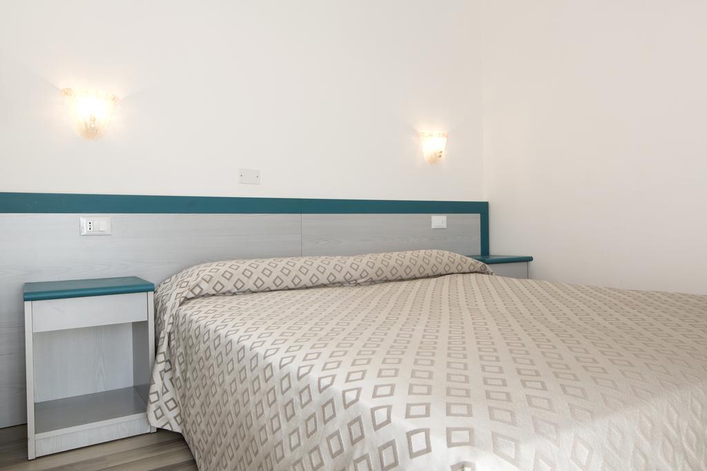 Hotel El Paso ลิโดดิเยโซโล ห้อง รูปภาพ